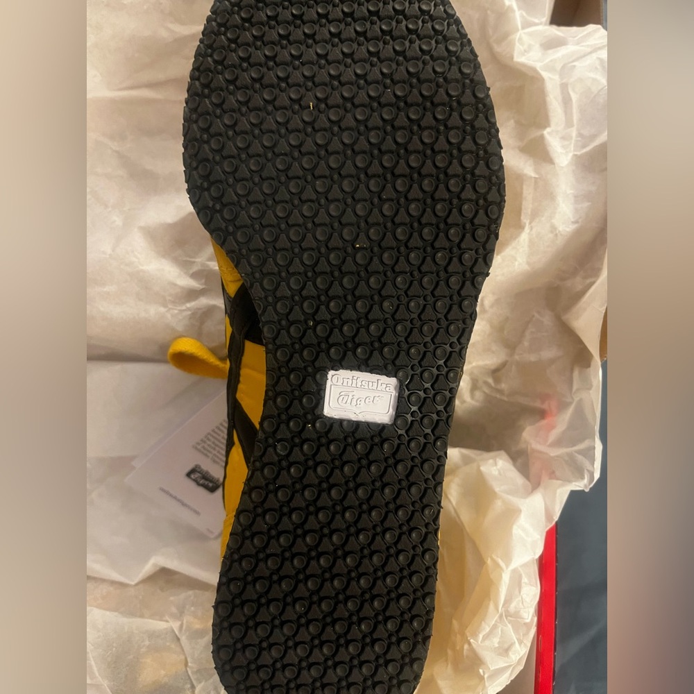 Onitsuka Tiger Serrano by Asics Womens/Men's Yellow/Black Sneakers NEW IN BOX - Picture 12 of 12
